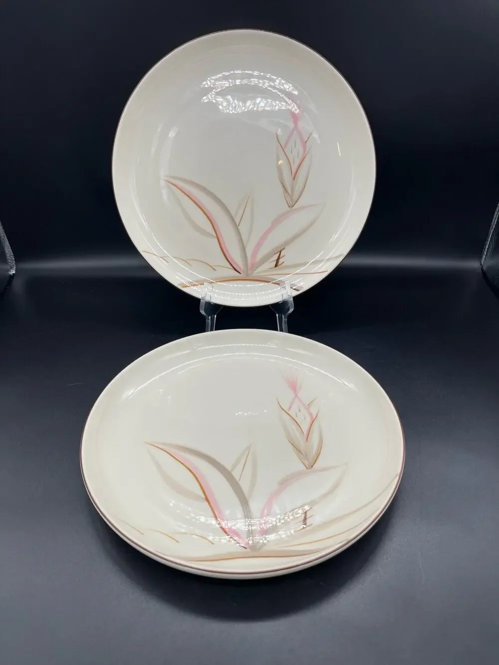Vintage MCM Winfield True Porcelain Dragon Flower Set of 2 Dinner Plates 10
